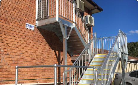 How to Choose the Right Mezzanine Stair Design